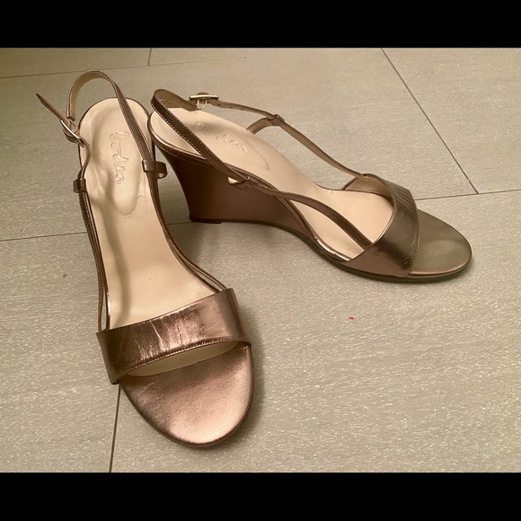 Boden bronze wedge sandal - Picture 1 of 3